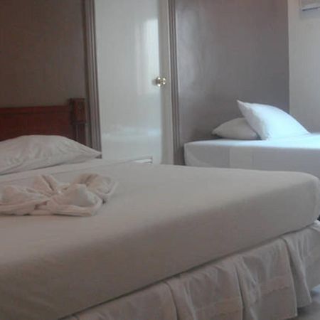 Balibago Villa Hotel Angeles Buitenkant foto