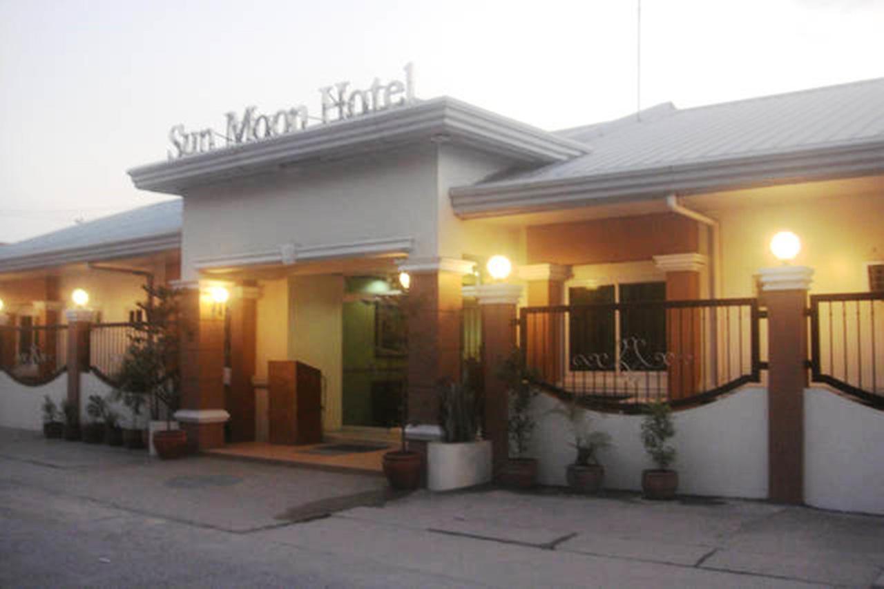 Balibago Villa Hotel Angeles Buitenkant foto