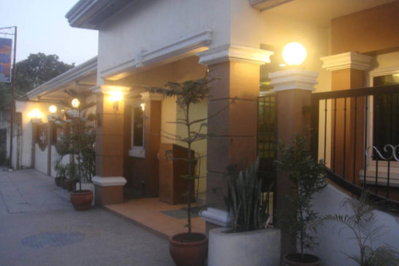 Balibago Villa Hotel Angeles Buitenkant foto