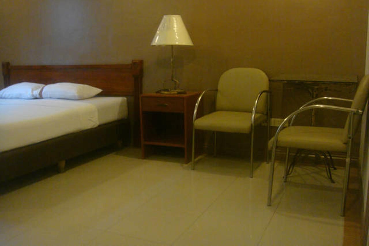 Balibago Villa Hotel Angeles Buitenkant foto