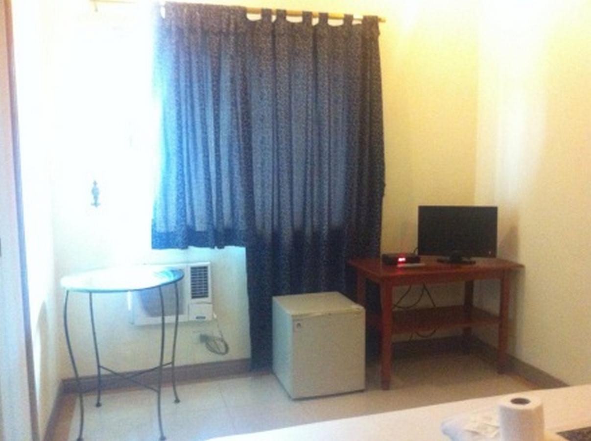 Balibago Villa Hotel Angeles Buitenkant foto